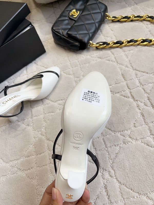 CC 26 Color-Blocked High Heels 75mm White in Leather 808102