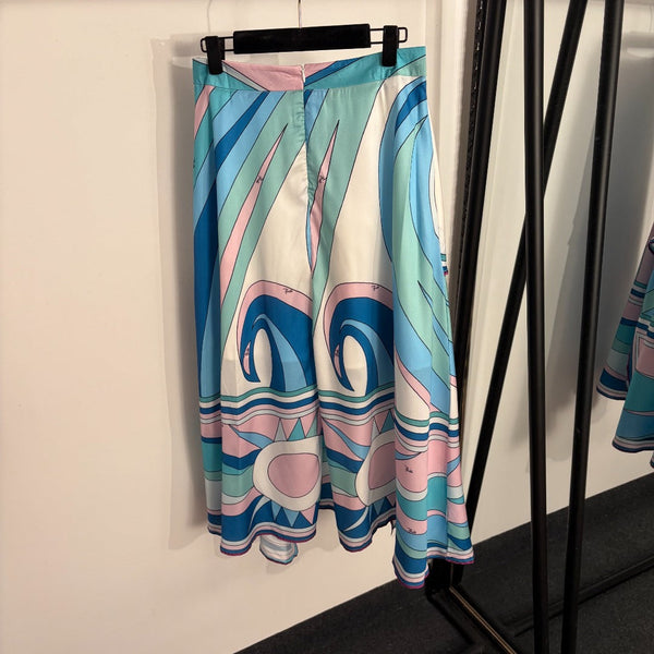 Pucci Color-blocked Printed Vest Top + irregular Slit High-waisted Skirt in 454900