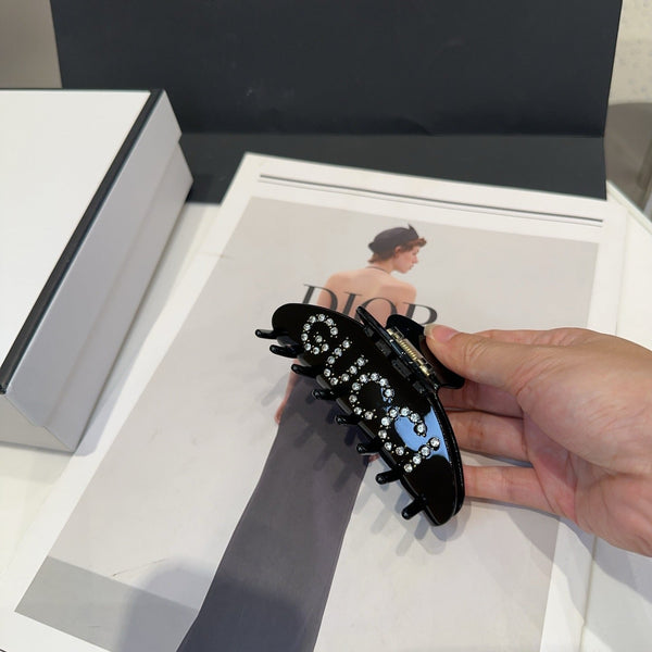 GG Crystal Resin Hair Clip 285061