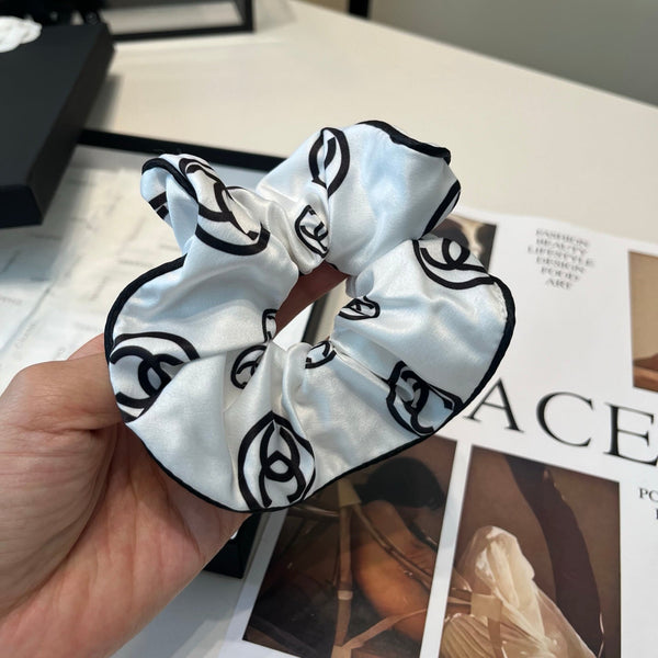 CC Hair Scrunchie Silk 296210