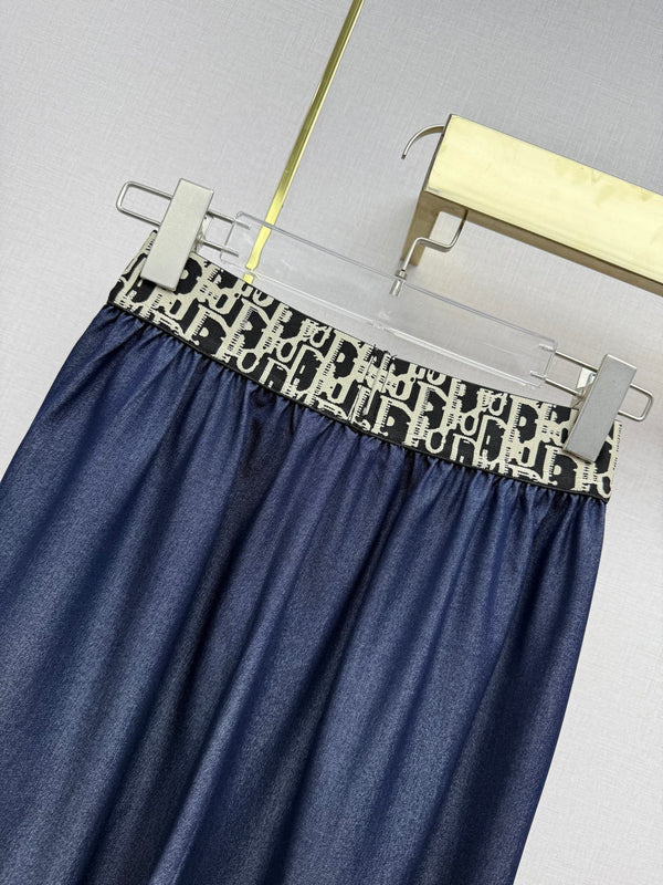 CD 26 Wide-Leg Jeans Navy Blue in Lyocell 389456