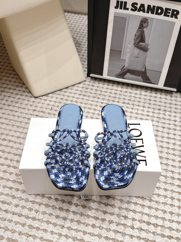 Loe 26 Openwork Woven Sandals Blue in Leather 813533