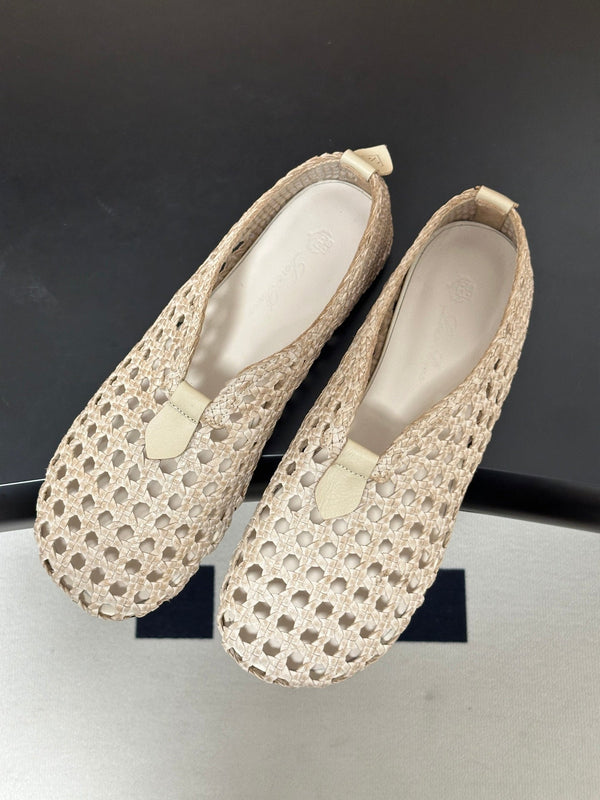 LP 26s Floaty Flats Cream Handwoven Cowhide Leather 235276