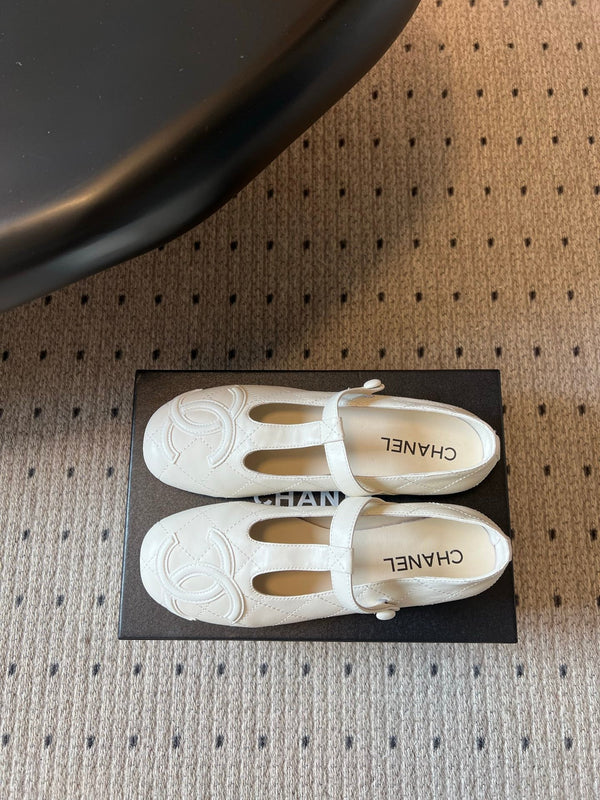 CC 26s T-Strap Mary Jane Flats White Cowhide