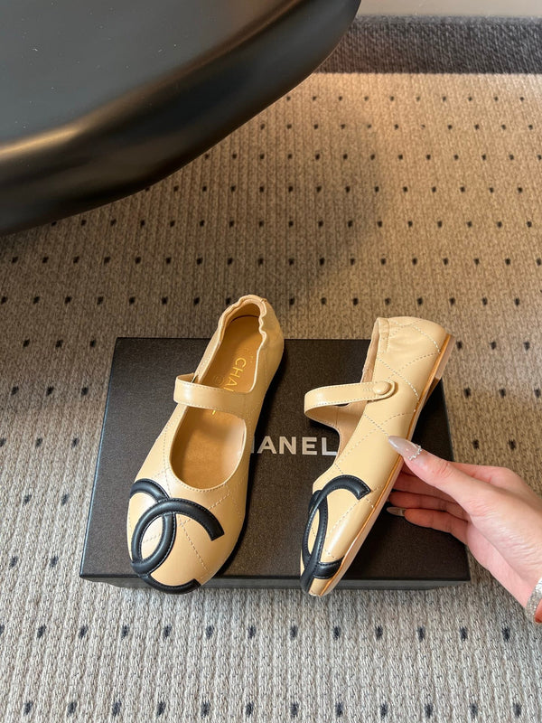 CC 26s Coco Beach Mary Jane Flats Begie Cowhide