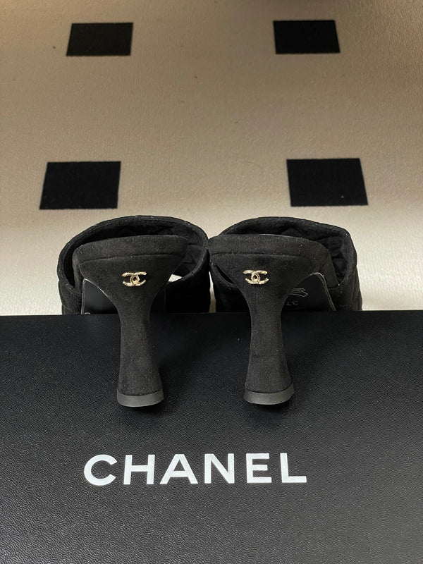 CC Quilted Heeled Sandal 8cm Black Suede 834714