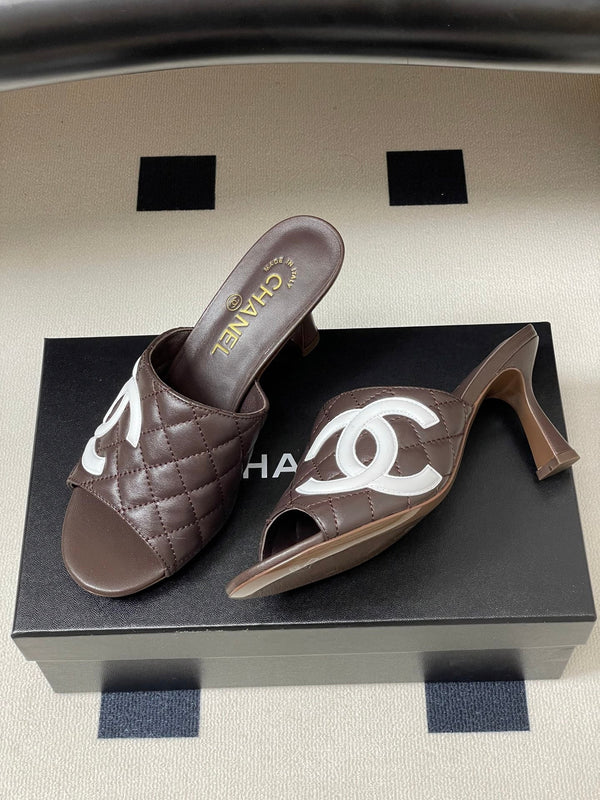 CC 26A Logo Quilted Heeled Sandals 8cm Dark Brown White Lambskin 834709