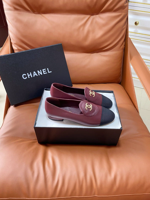 CC 26P Double C Loafers Burgundy Black Lambskin & Grosgrain 857973