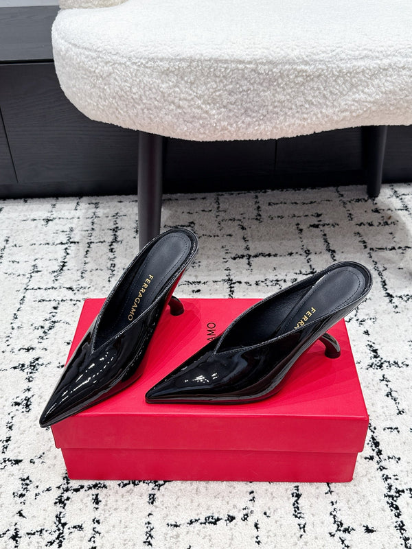 FG Itaca Pointed Toe Mules 9.5cm Black Patent Leather 858412