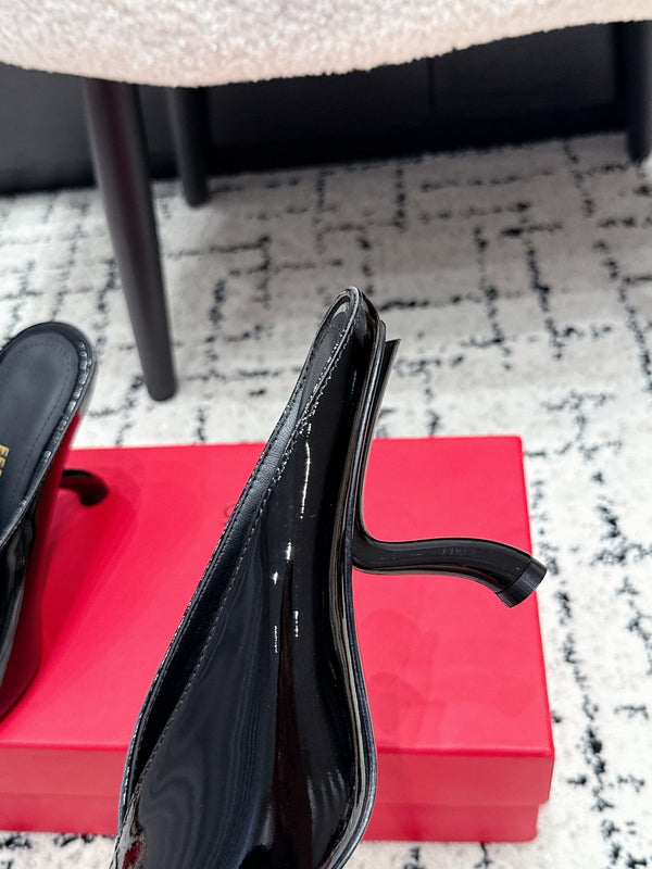 FG Itaca Pointed Toe Mules 9.5cm Black Patent Leather 858412