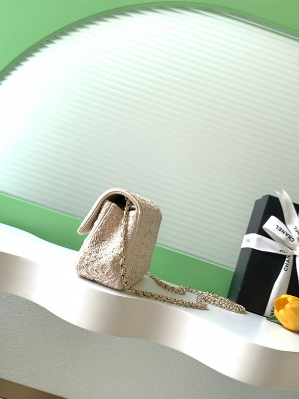 CC 26P Crochet Flap Bag Chain Strap 21cm White Tweed 292264