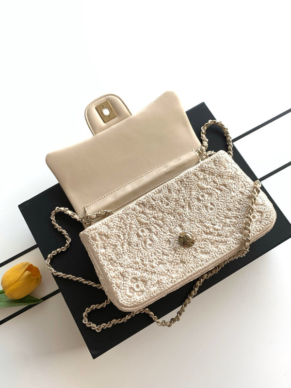 CC 26P Crochet Flap Bag Chain Strap 21cm White Tweed 292264