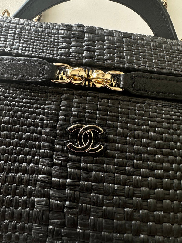 CC Vanity With Chain 17cm Black Woven Raffia & Lambskin 292223