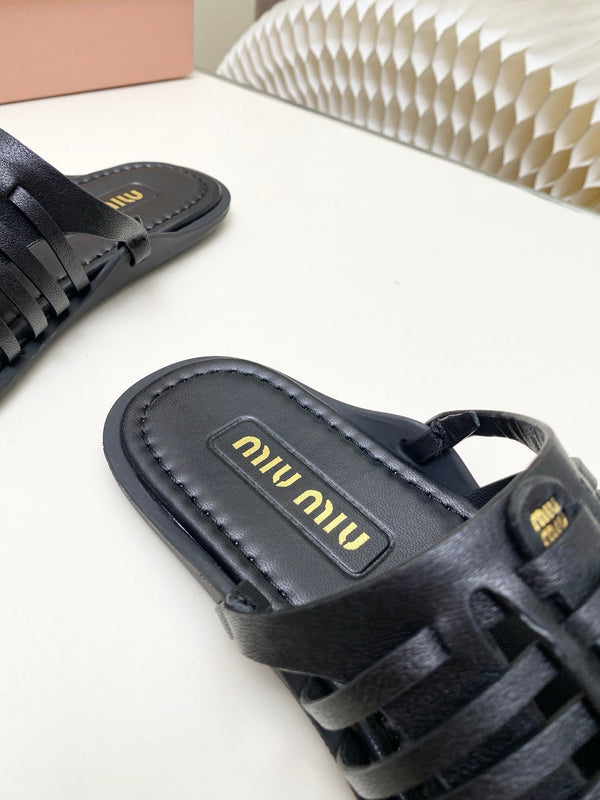 Miu Briarwood Slides Black Cowhide Leather 881413