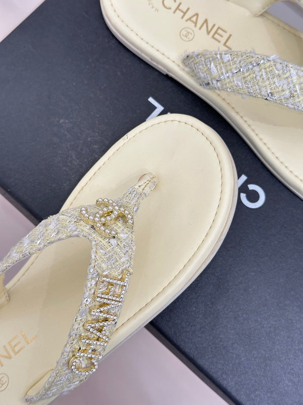 CC Crystal Logo Platform Thong Sandals Flat Light Yellow Tweed 887778