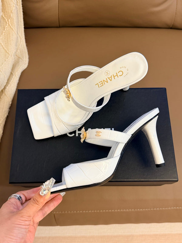 CC 26A Camellia Double C Square Toe Mules 10cm White Stone-Grain Cowhide 888703