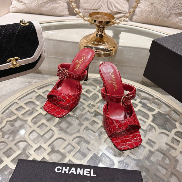 CC 26A Camellia Double C Square Toe Mules 10cm Red Stone-Grain Cowhide 890675