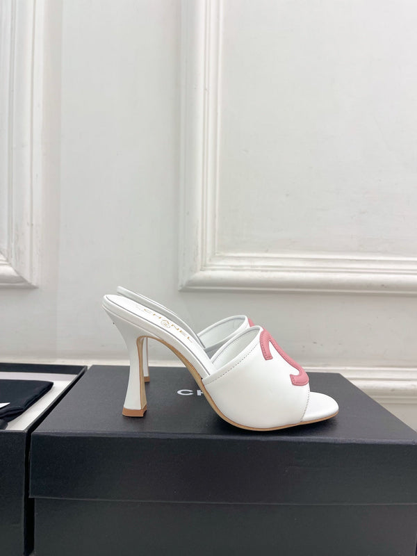 CC Double C Mules 9.5cm White Pink Leather 891677
