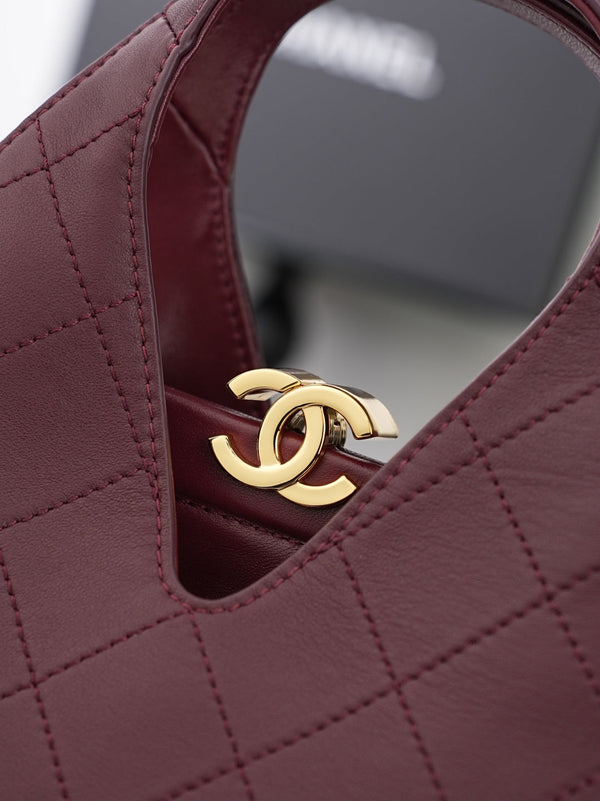 CC 26A Shopping Bag 23cm Burgundy Lambskin