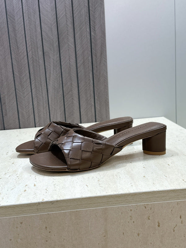 BV 26s Blink Intrecciato Mules 4.5cm Coffee Leather 896579