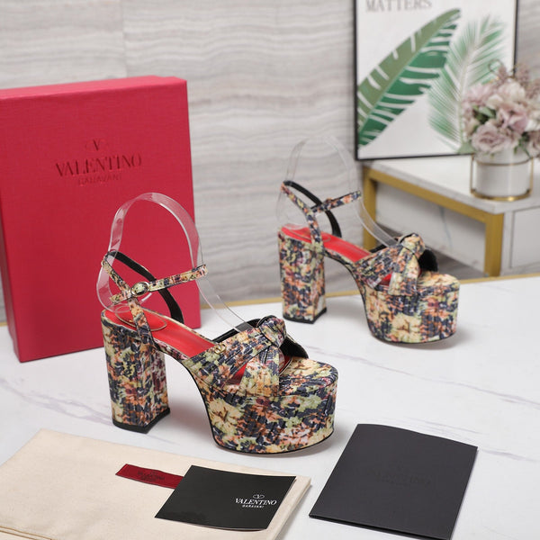 VLTN Crasher Platform Sandals Beige Multicolor Fabric 913109