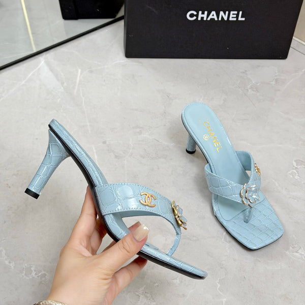 CC 26A Camellia Double C Thong Sandals 8.5CM Blue Stone-Grain Cowhide 938252