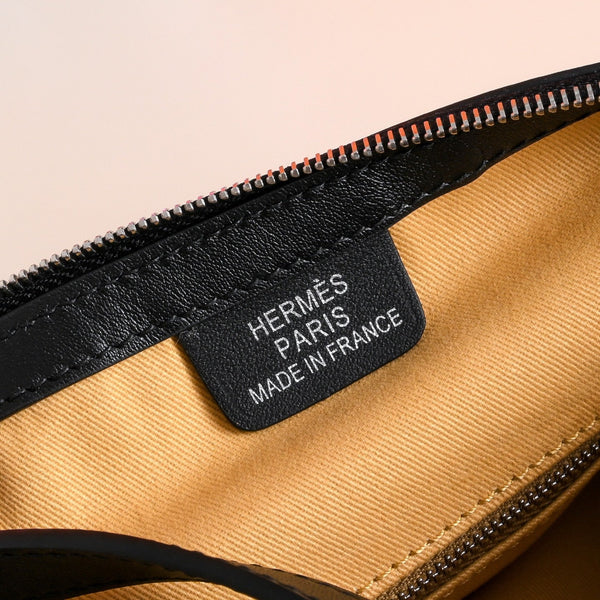 HM Sursoie To Go Pouch 22.5CM Black Swift Canvas