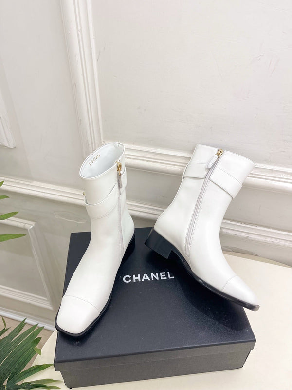 CC Double C Ankle Boots 3.5CM White Leather 946999
