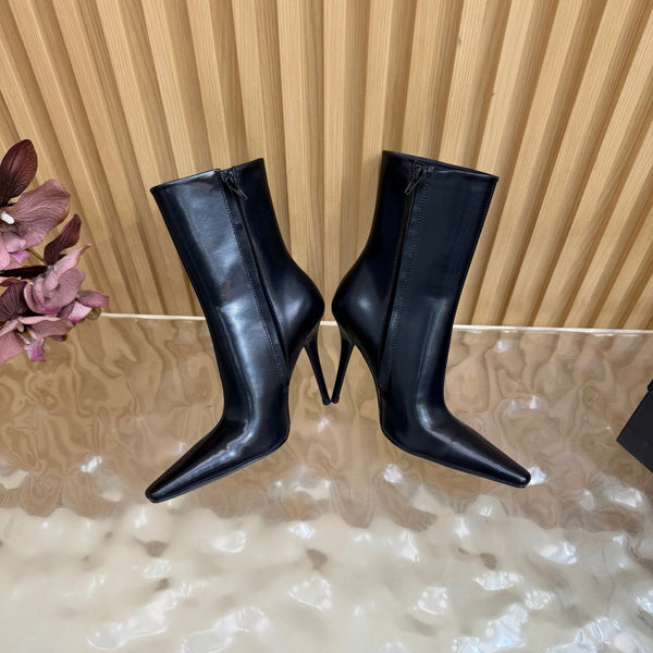 YSL Pointed-Toe Stiletto Ankle Boots 8CM Black Leather 955831