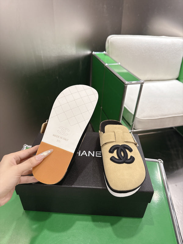 CC Slip-On Mules Crystal Buckle Beige Suede 960364