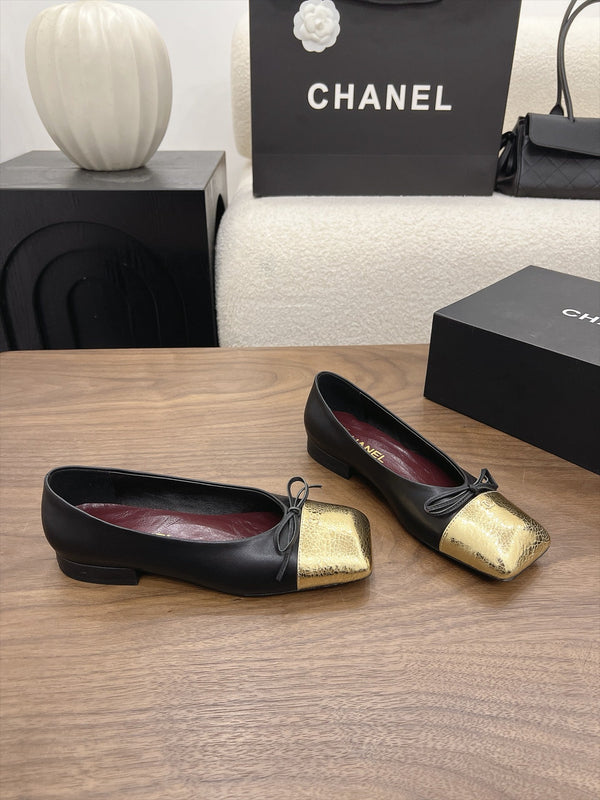 CC Square-Toe Ballet Flats Black Gold Lambskin 961515