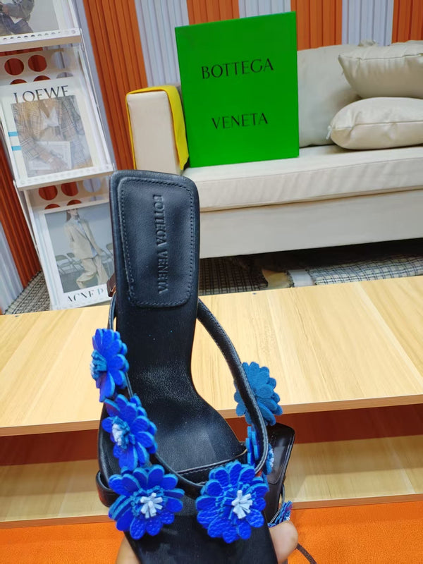BV Riva Thong Floral Sandals 9CM Blue Black Leather 139867