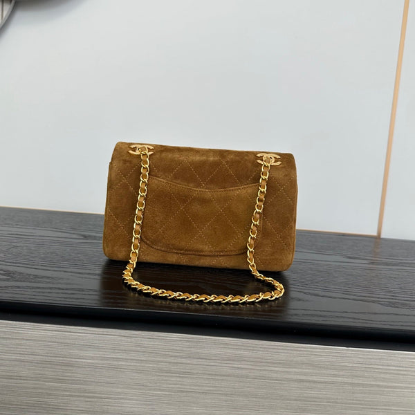 CC 26A Quilted Flap Shoulder Bag 22cm Suede
