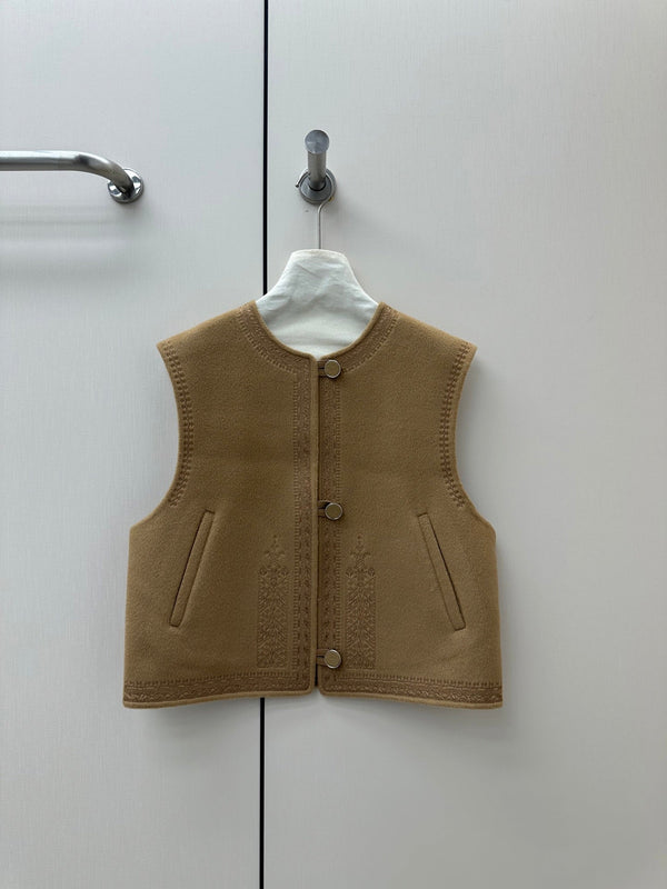 HM 26S Sleeveless Vest Round Neck Embroidery Wool Cashmere 435160