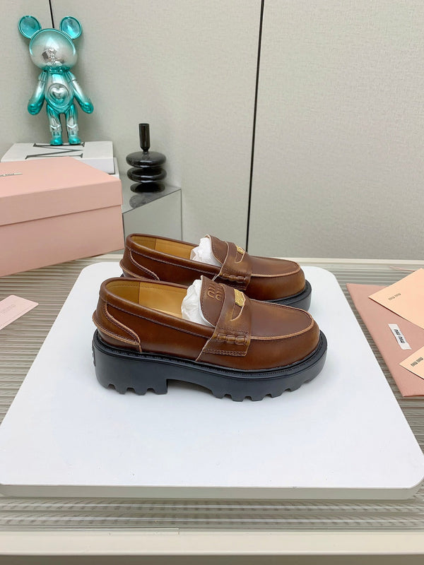 Miu 26FW Coin Loafers Cowhide 159437