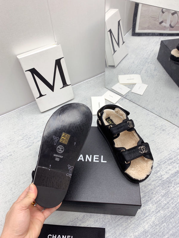 CC 26FW Shearling Sandals Triple Straps Pony Hair 161805