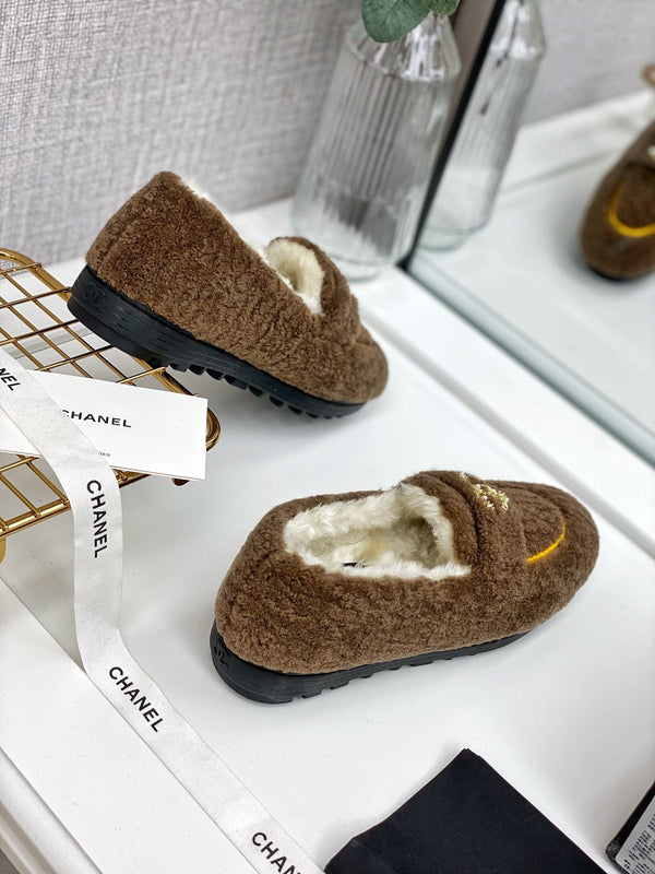CC 26FW Shearling-Lined Loafers Brown 162272