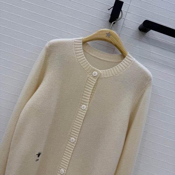 CD 26FW Round-Neck Button-Up Cardigan Embroidered Detail Cream Cashmere 443314