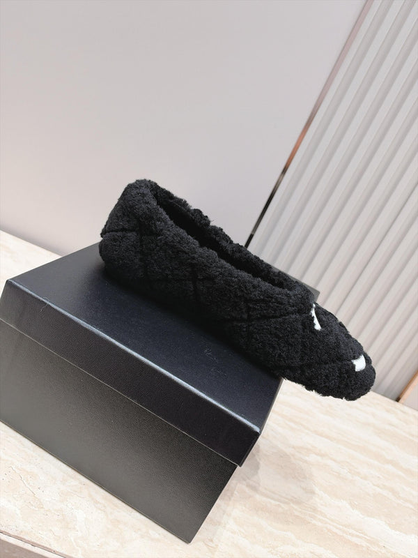 CC 26FW CC Logo Ballet Flats Shearling 180269