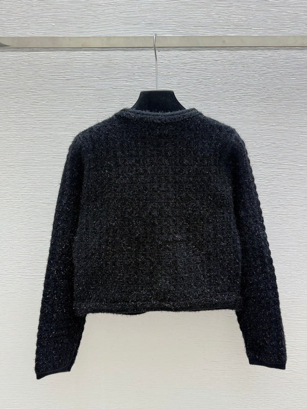 CC Bouclé Tweed Jacket Round Neck Front Buttons Patch Pockets Viscose 313538