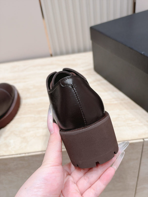 CC 26SS Chunky Loafers Cowhide Leather 180278