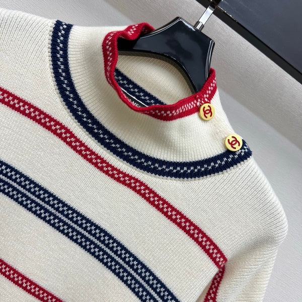 CC 26FW Striped Mock-Neck Top Double-C Metal Buttons Cashmere e 446483
