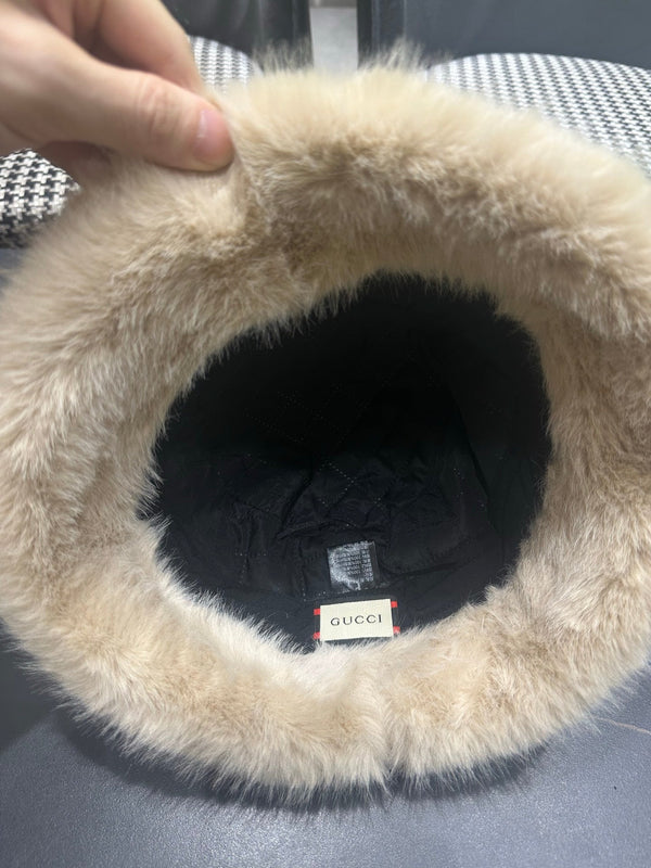 GG 26FW Polka Dot Bucket Hat Leather Faux Fur Trim 551881