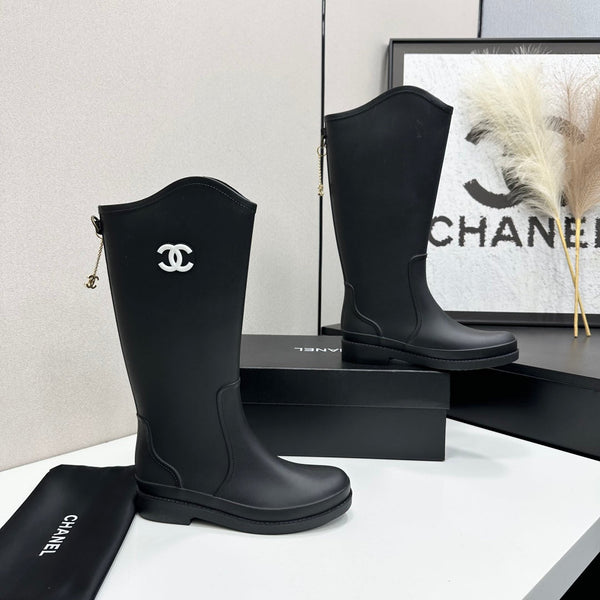 CC 26FW Double-C Logo Rain Boots Black Waterproof Rubber 193703