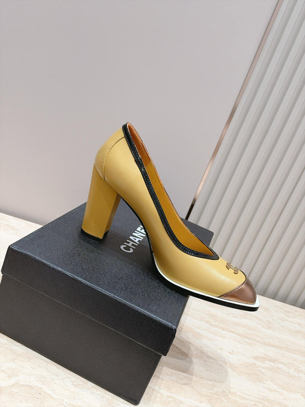CC 27S Pumps 9cm Toe Cap Interlocking Logo Leather 196231