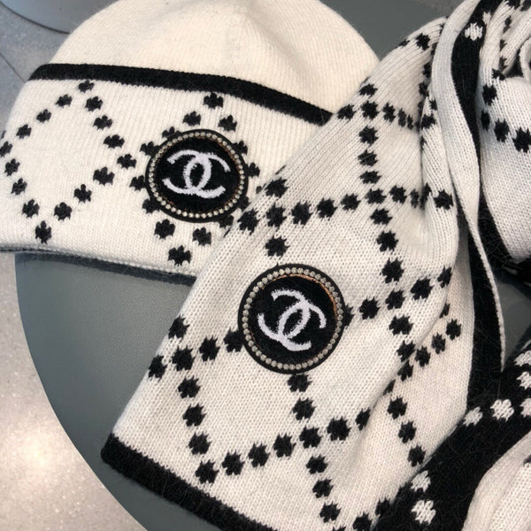 CC Hat Scarf Set 563533