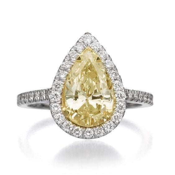 ANELLO CONSTELLATION A FORMA DI PERA IN ARGENTO GIALLO CON DIAMANTI