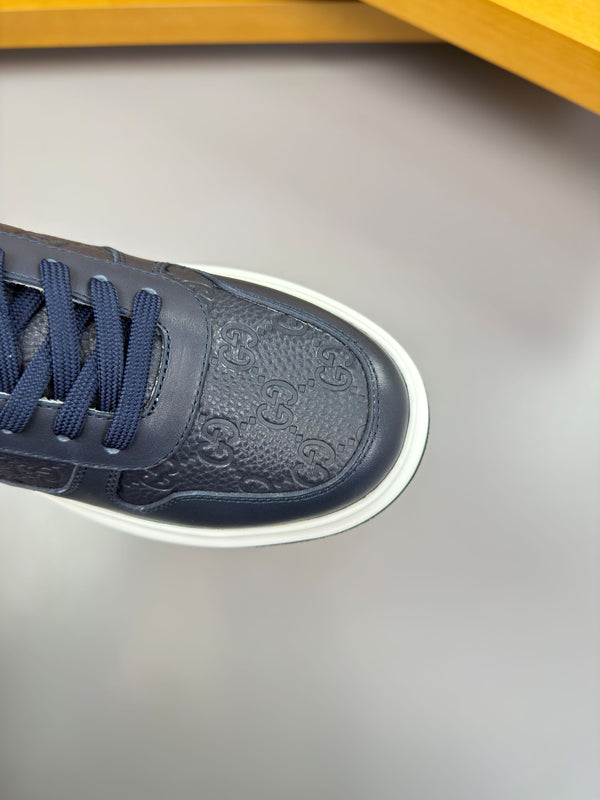 GG SNEAKER BLUE NAPPA LEATHER 194570