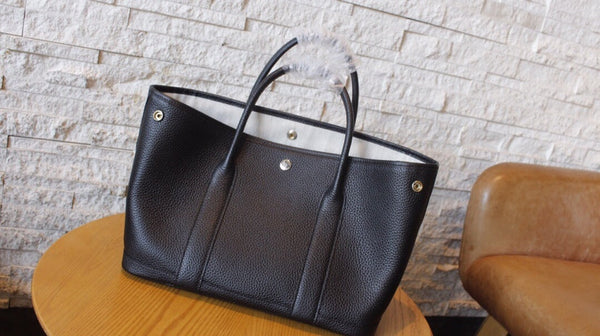 HM GARDEN PARTY 30 BLACK CALFSKIN