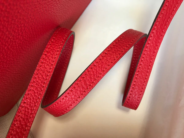 HM SAC ROULIS 18 RED TOGO LEATHER